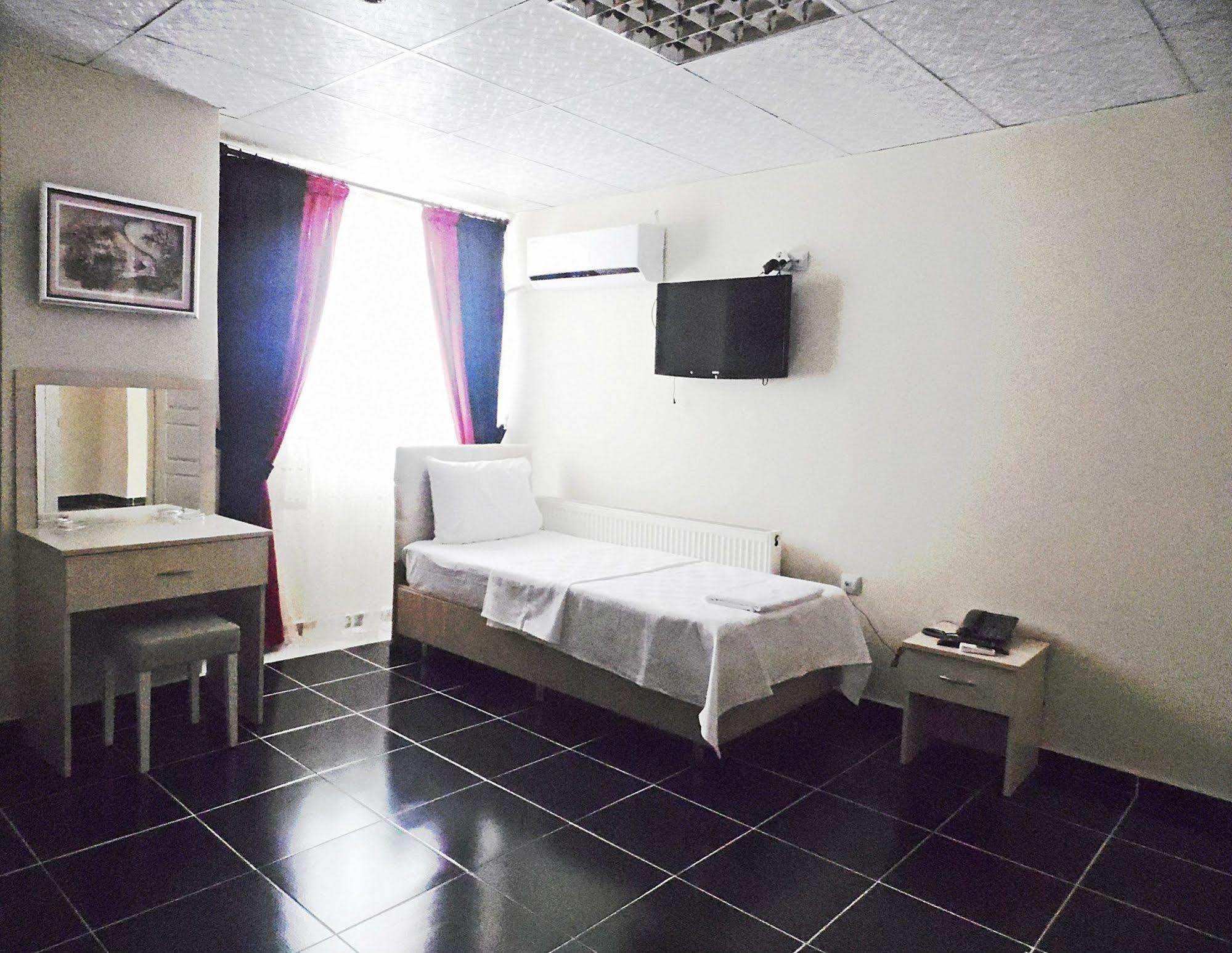 Saral Otel Derince エクステリア 写真