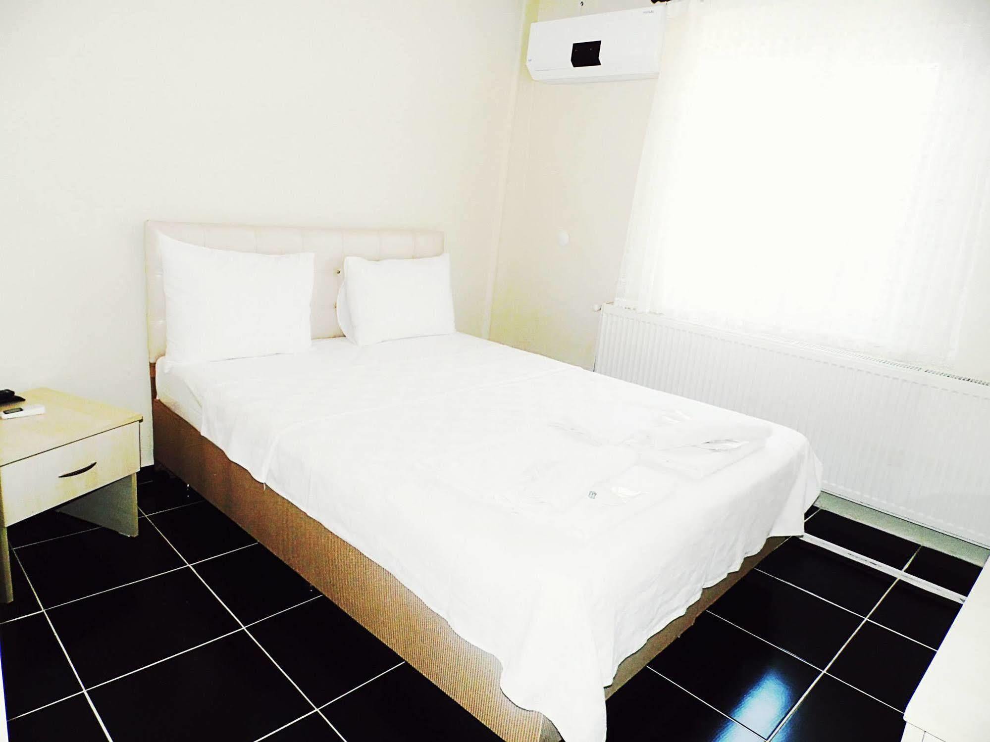 Saral Otel Derince エクステリア 写真