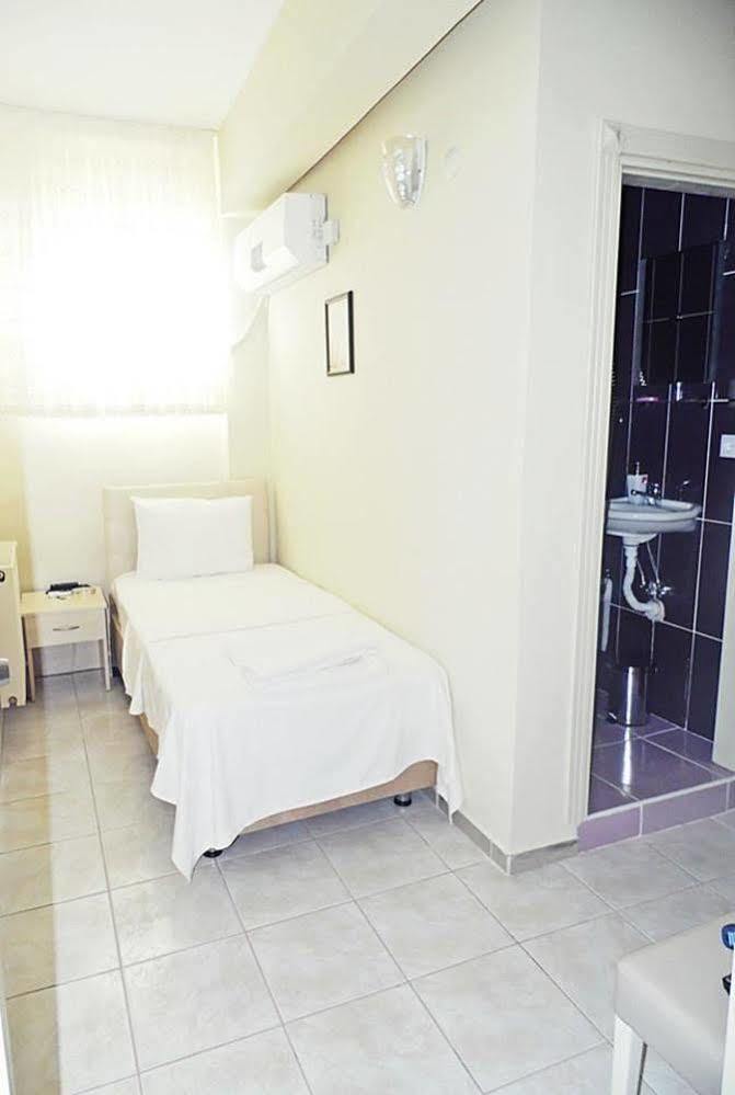 Saral Otel Derince エクステリア 写真